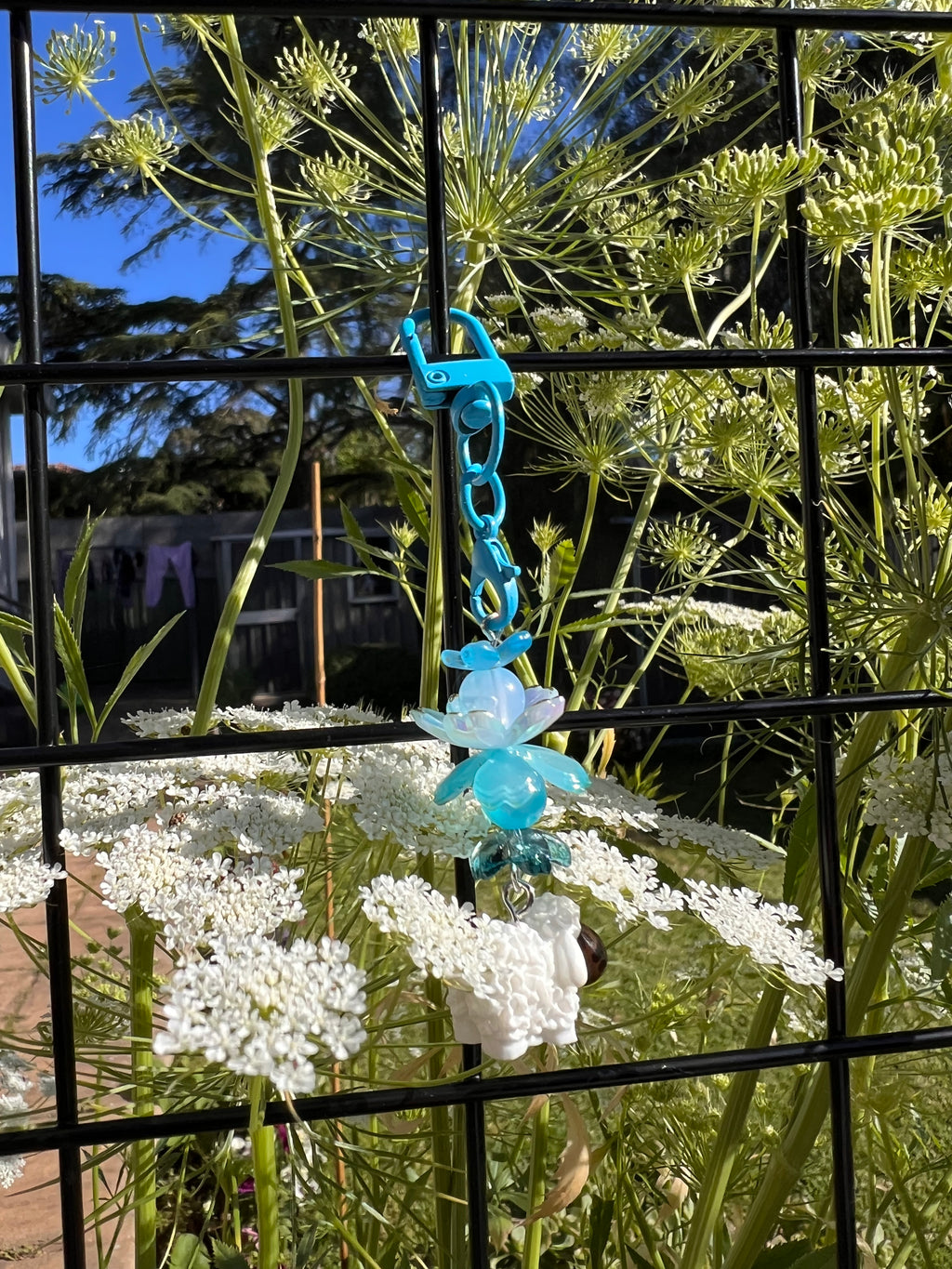 SHINY SHEEP CLASP CHARMS