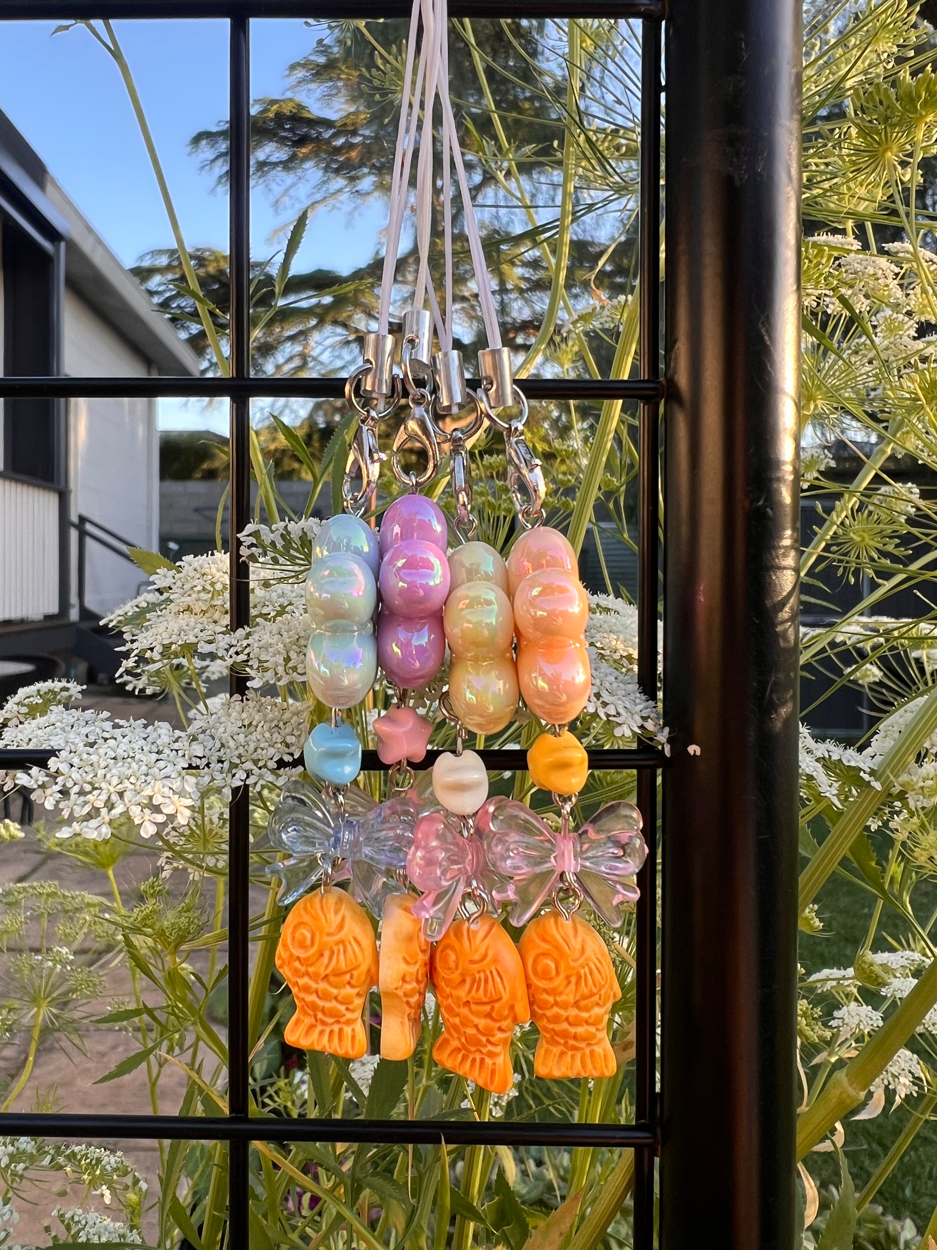 TAIYAKI PHONE CHARMS (ASSORTED)