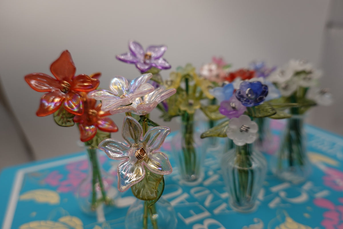 BEADED MINI FLOWER VASE BLIND BAGS
