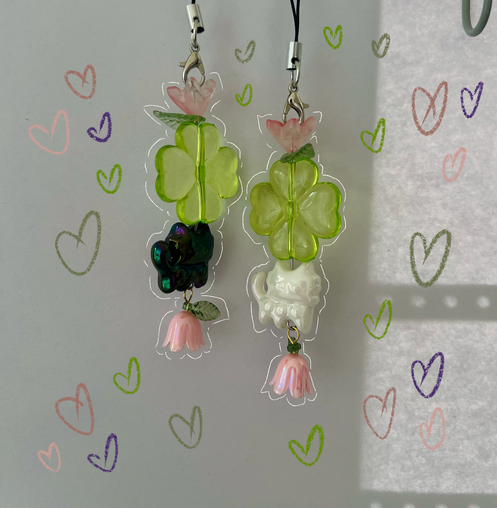LUCKY KITTY CHARMS